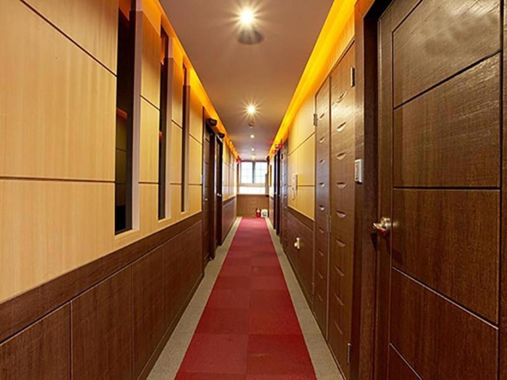 Sinyoung Motel Seoel Buitenkant foto