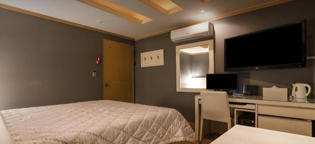 Sinyoung Motel Seoel Buitenkant foto