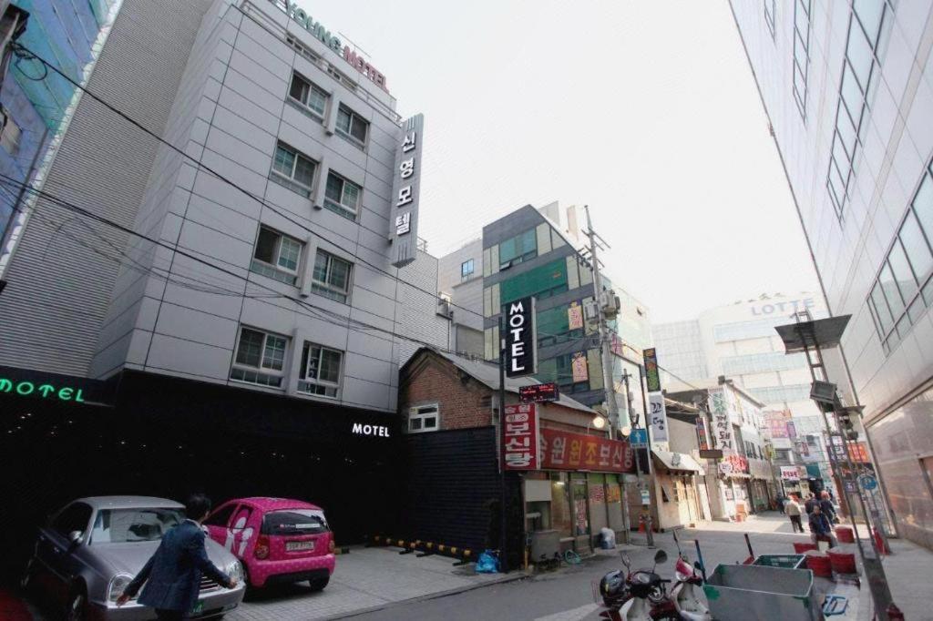 Sinyoung Motel Seoel Buitenkant foto