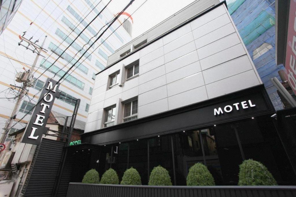 Sinyoung Motel Seoel Buitenkant foto